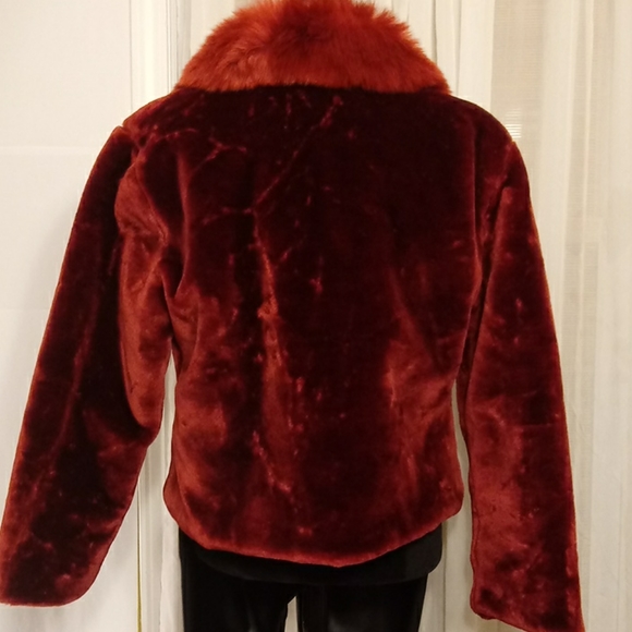 Faux Fur Jacket - Picture 3 of 5